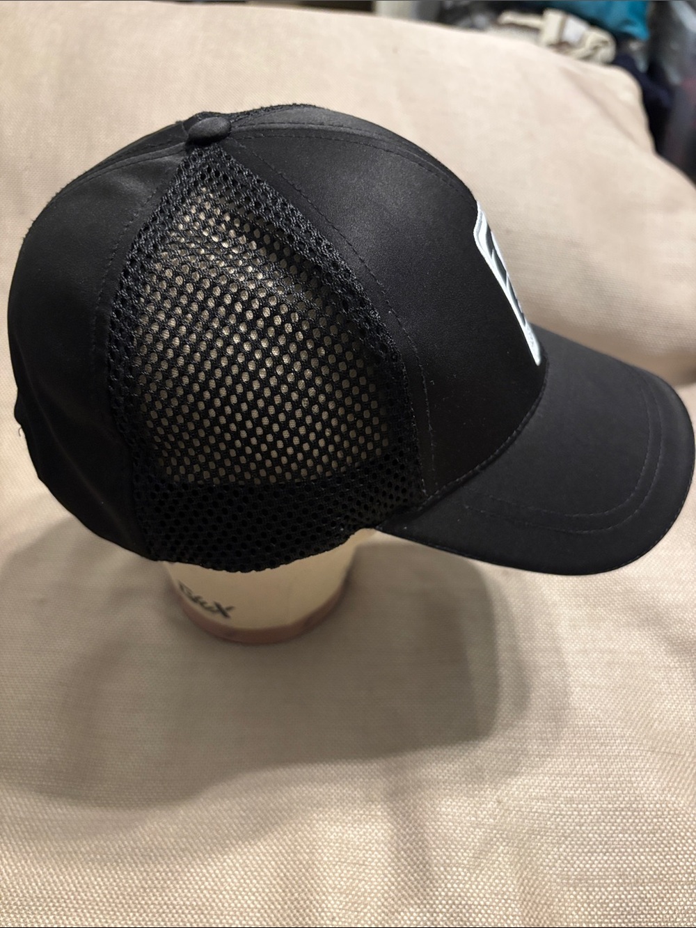 FIFA World Cup 2026 Official Hospitality Trucker Hat - Picture 3 of 6